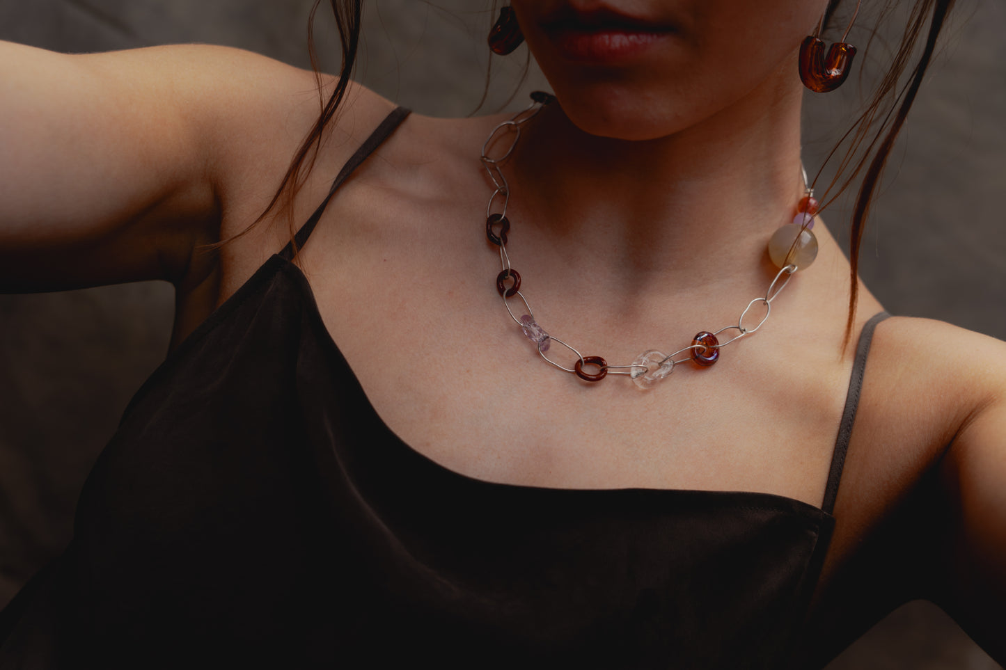 Collar Trama
