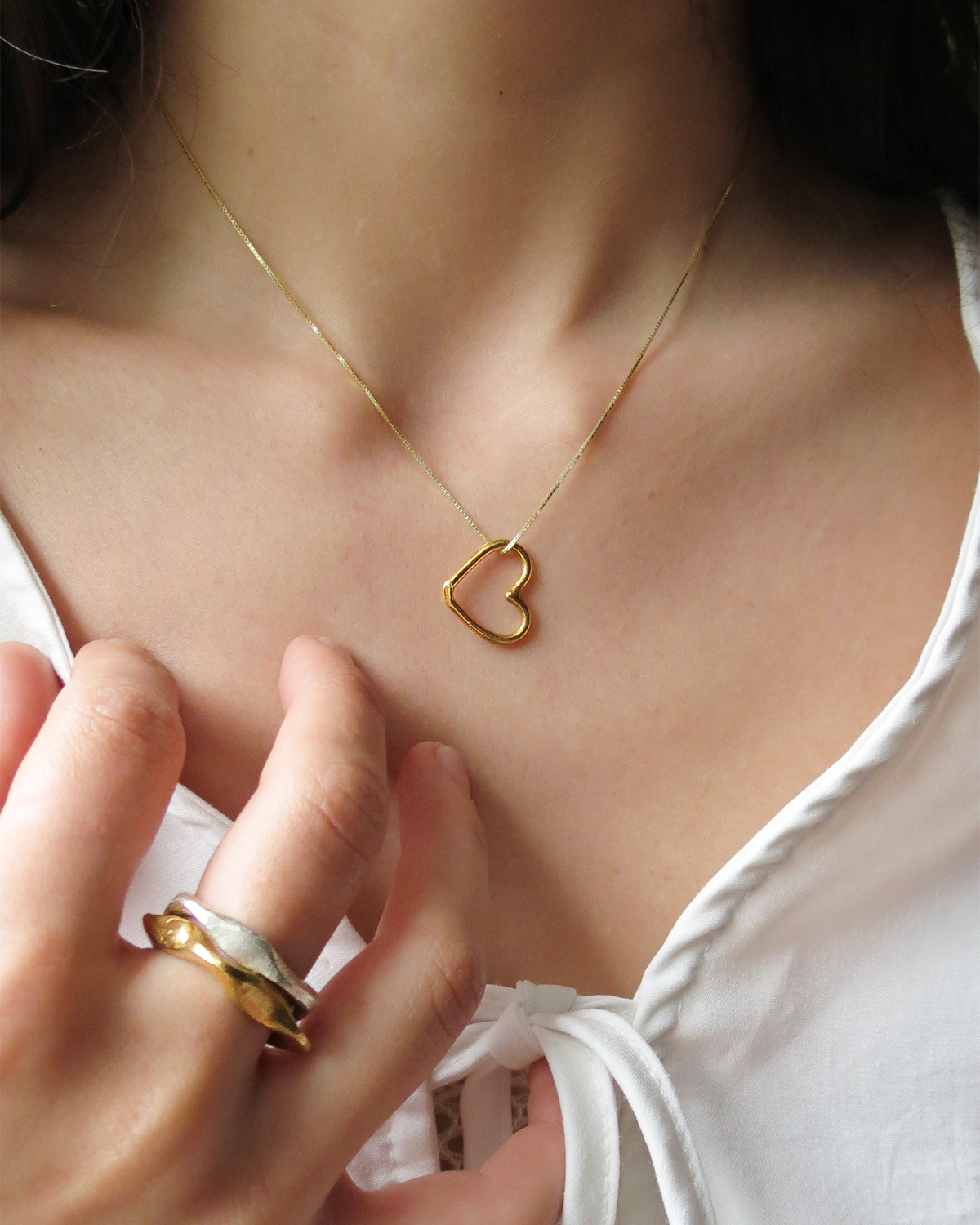 Collar corazón mini dorado | latón baño en oro